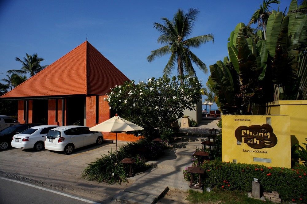 Chongfah Beach Resort Khaolak - Sha Extra Plus Khao Lak Ngoại thất bức ảnh