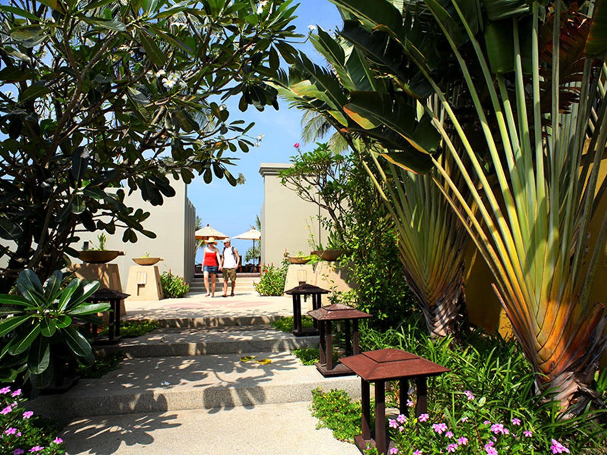 Chongfah Beach Resort Khaolak - Sha Extra Plus Khao Lak Ngoại thất bức ảnh